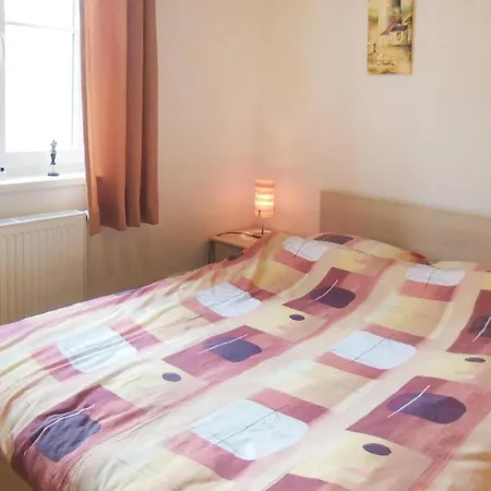 Two-bedroom In 公寓